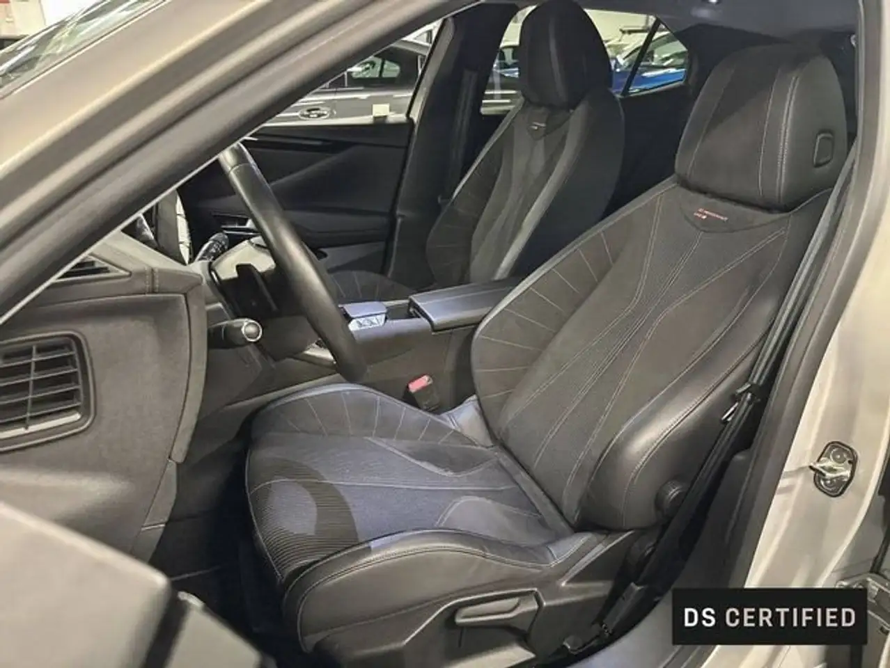 DS Automobiles DS 4 1.2 PureTech Performance Line Aut. 130 — معرض صور السيارة 9