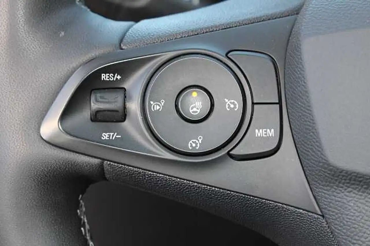 Opel Corsa 1.2 Turbo EU6e GS SPORT ELEGANCE — Vehicle gallery 21