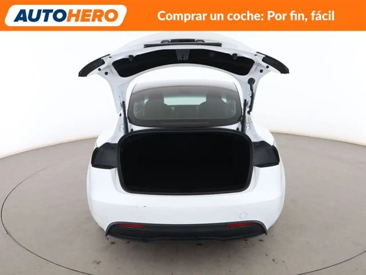 Tesla Model 3 Standard Range — معرض صور السيارة 17