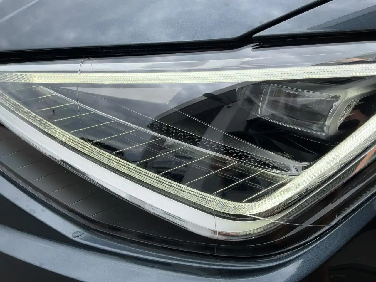 SEAT Ibiza 1.0 TSI STYLE LED+NAVI+PDC+ACC+SHZ+16"LM — Galerie du véhicule 15