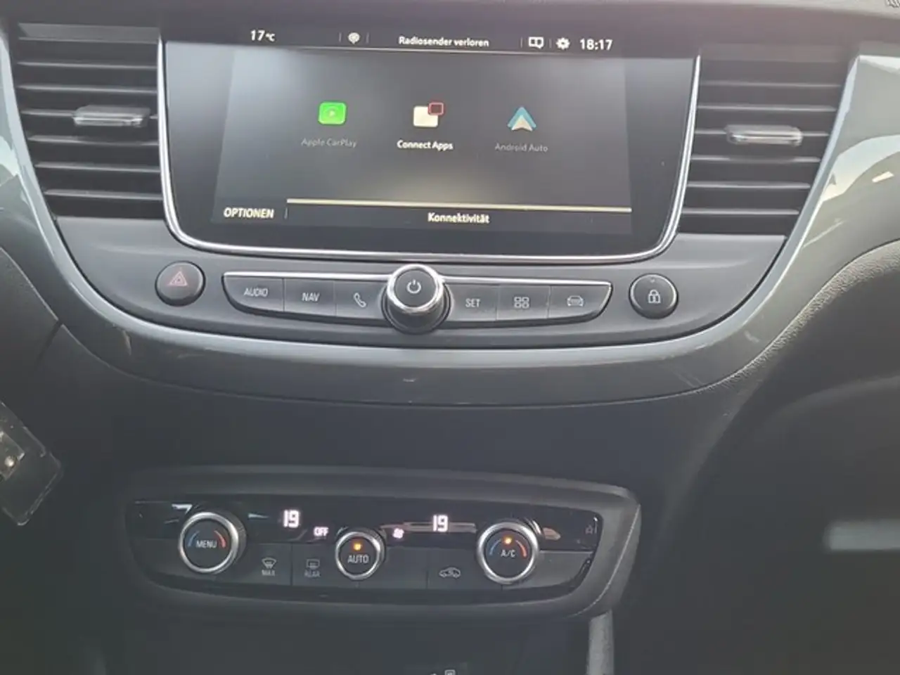 Opel Crossland Elegance, 1.2 Direct Injection Turbo Anhängerku... — Galería del vehículo 10
