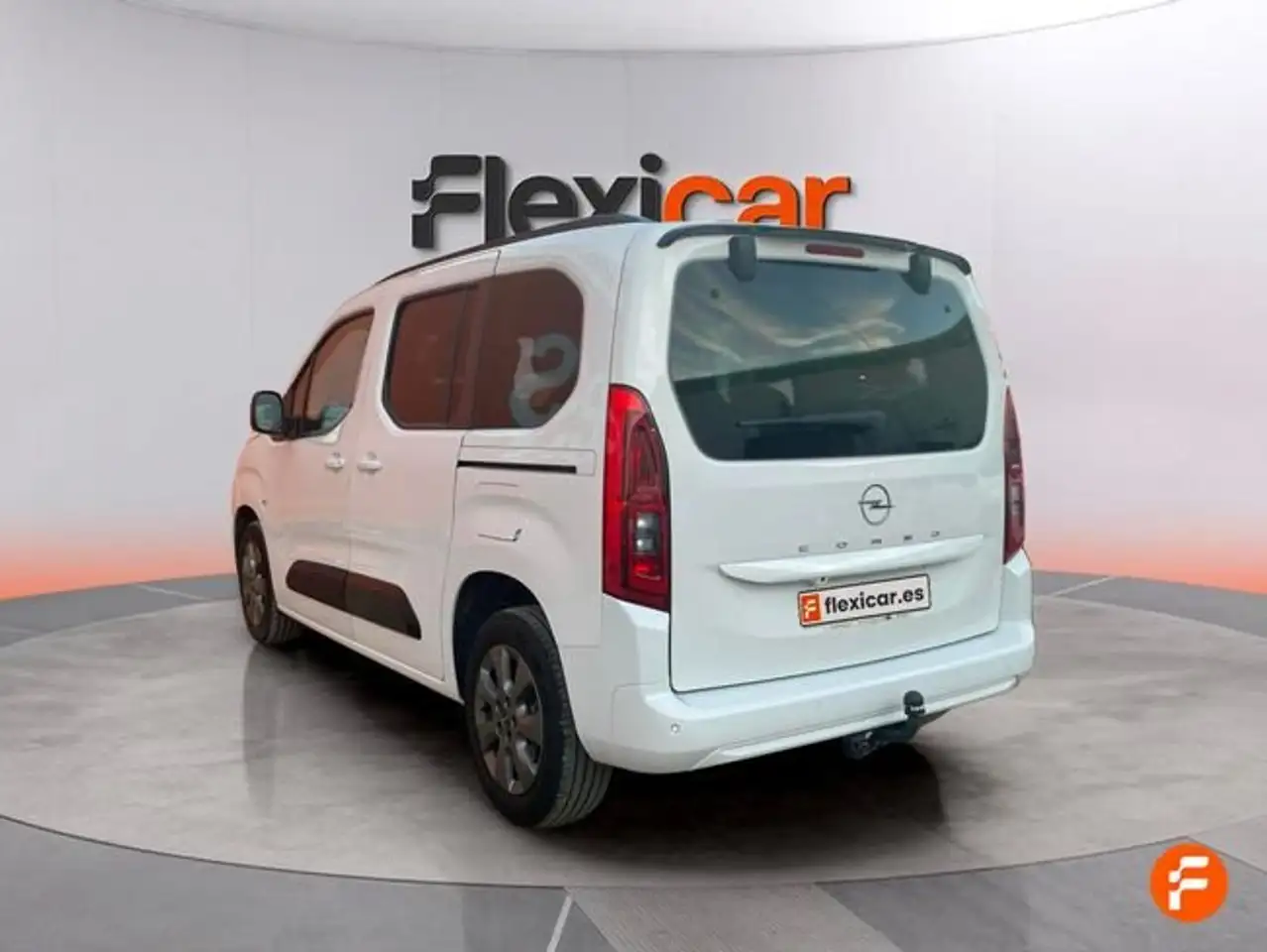 Opel Combo 100 Cv 1.5 Td S/S MT6 €6.4 — معرض صور السيارة 5