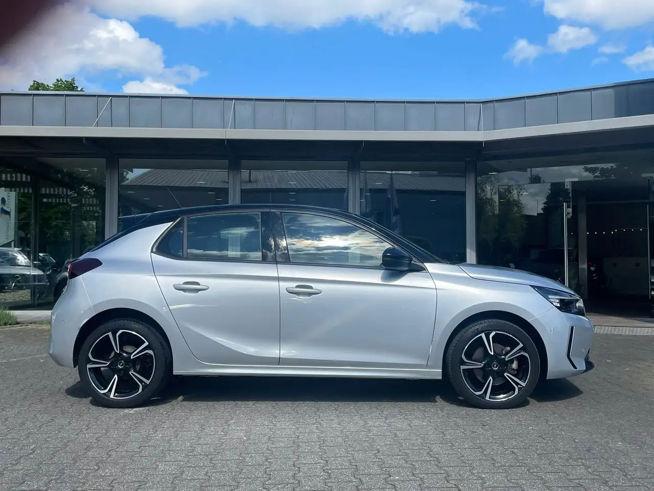 Opel Corsa F sport Panorama CarPlay Kamera SHZ — Vehicle gallery 5