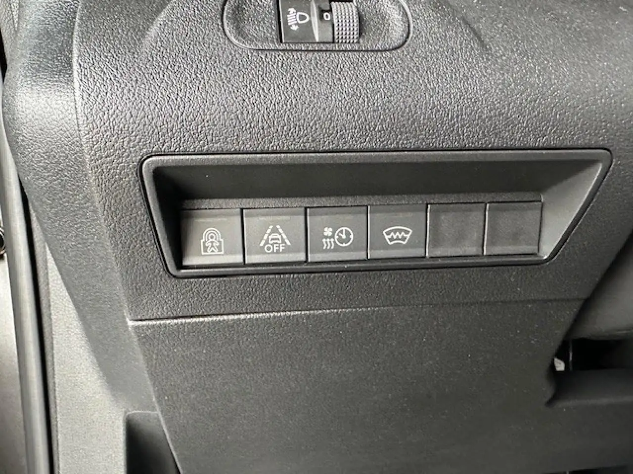 Citroen Berlingo Feel Elektromotor M — Galería del vehículo 11
