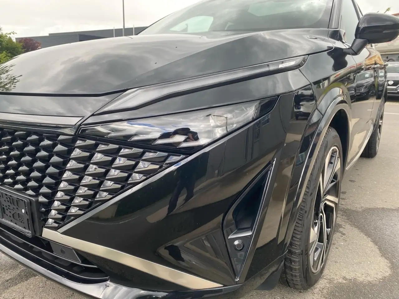 Nissan Qashqai QASHQAI MY24 1.3 DIG-T MHEV MCVT TEKNA+ — معرض صور السيارة 6
