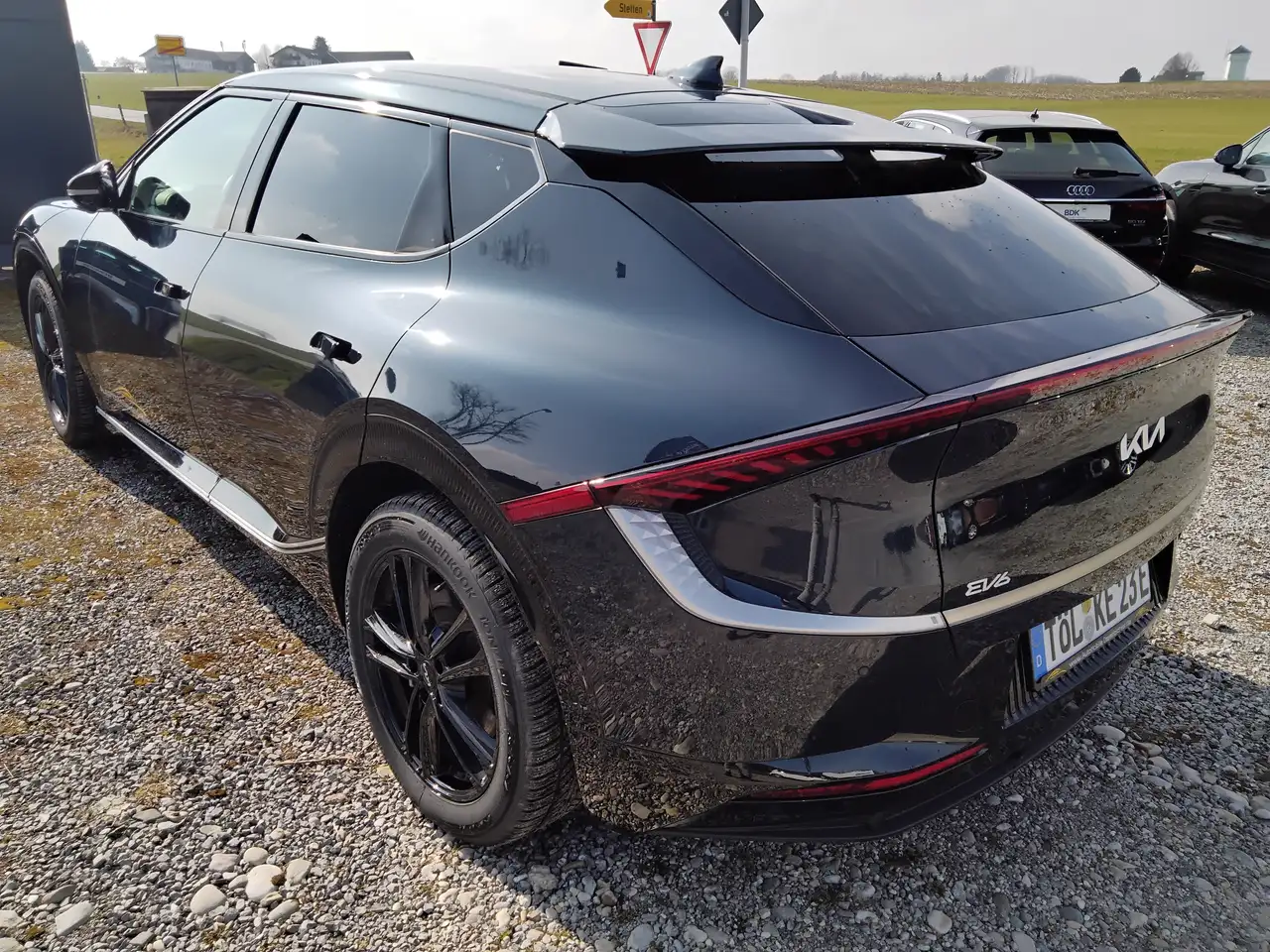 Kia EV6 2WD — Vehicle gallery 17