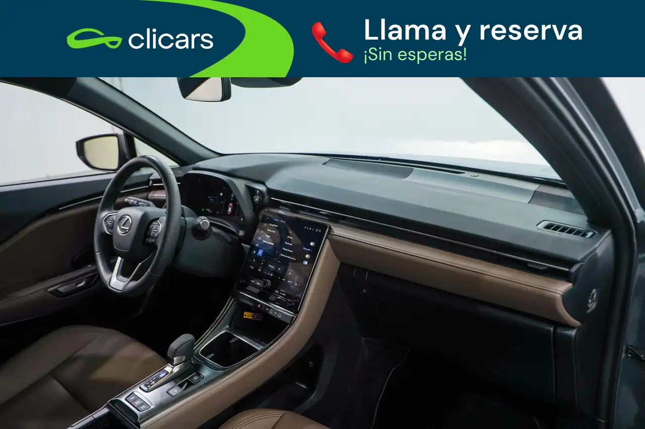 Lexus LBX Elegant — معرض صور السيارة 34