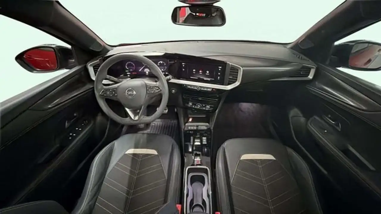 Opel Mokka 1.2T S&S GS 130 AT8 — معرض صور السيارة 7