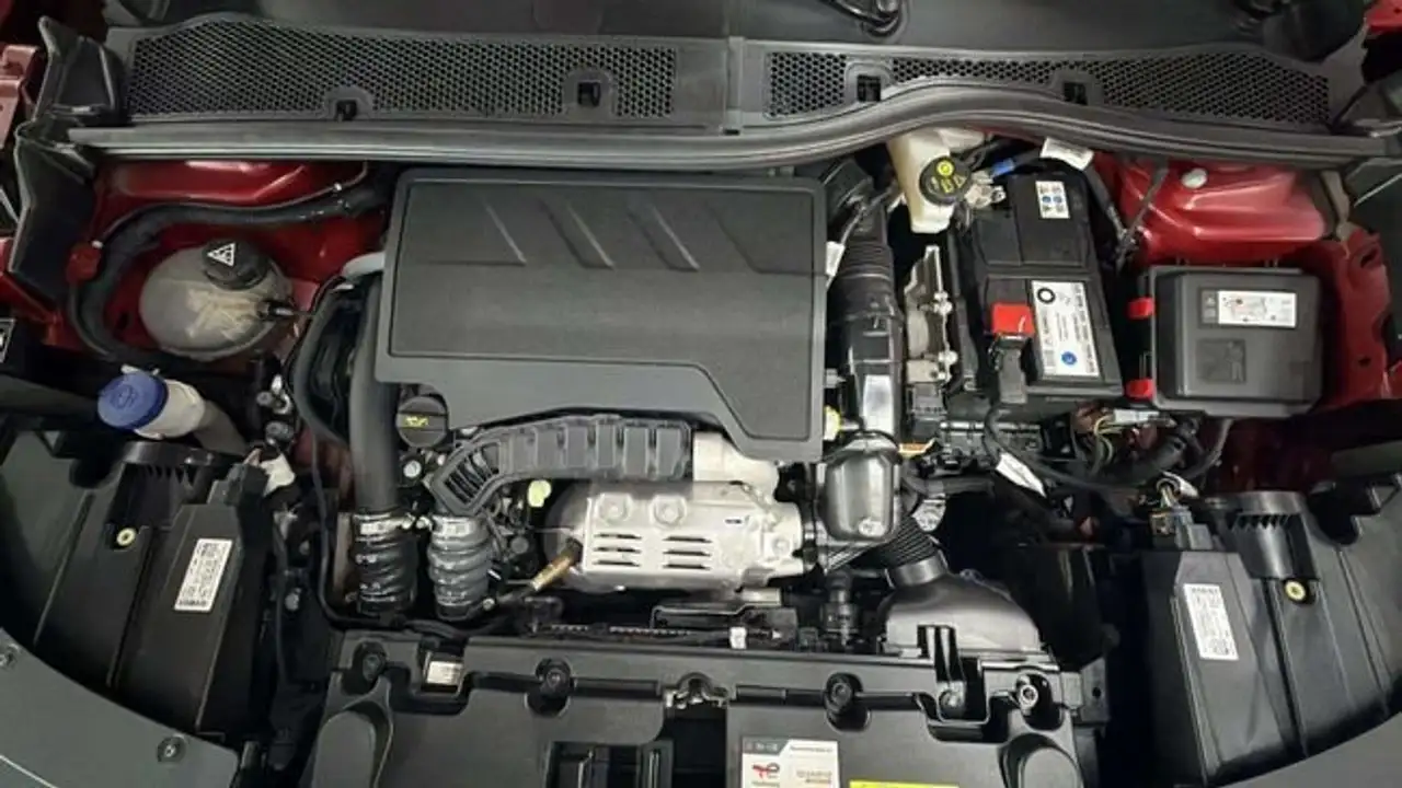 Opel Mokka 1.2T S&S GS 130 AT8 — معرض صور السيارة 21