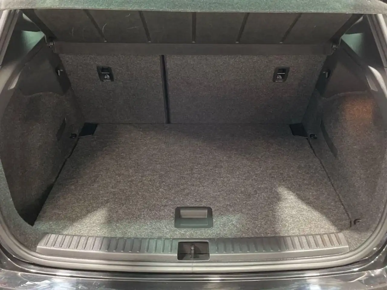SEAT Arona 1.0 TSI S&S FR XM 115 — Vehicle gallery 7