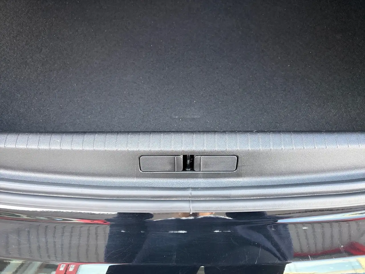 Peugeot 208 1.2 PureTech 100 Active Pack PDC Sitzheiz. — Galería del vehículo 10
