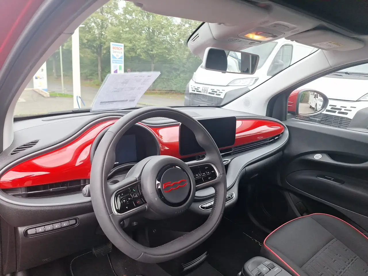 Fiat 500e Red — Galerie du véhicule 6