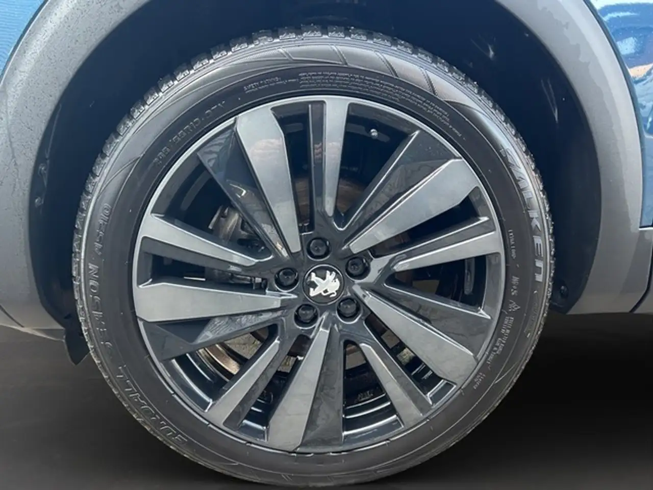 Peugeot 3008 Hybrid 136 GT Navi Digitales Cockpit LED ACC El... — معرض صور السيارة 16