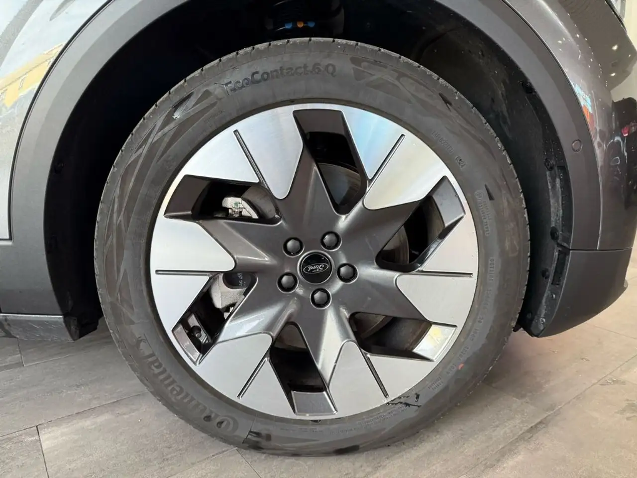 Ford Explorer RWD Rango Extendido Premium 77kWh — Vehicle gallery 7