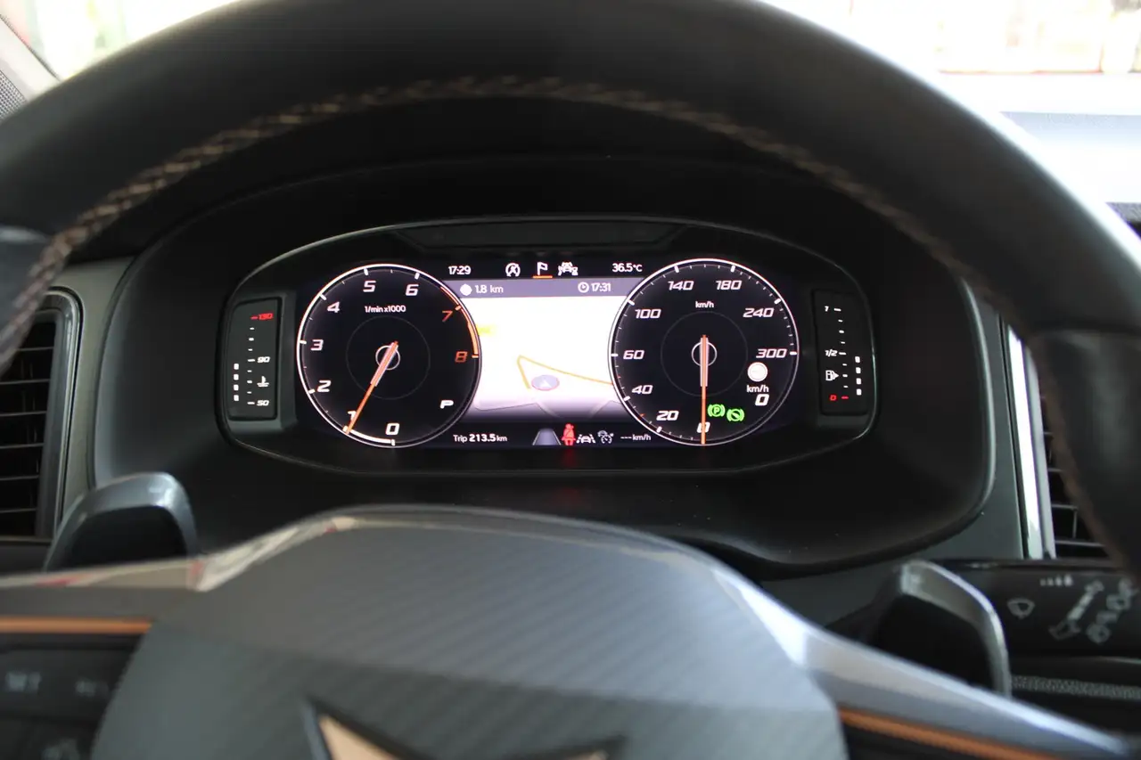 CUPRA Ateca ACC AHK DSG NAV Kamera SH — معرض صور السيارة 16