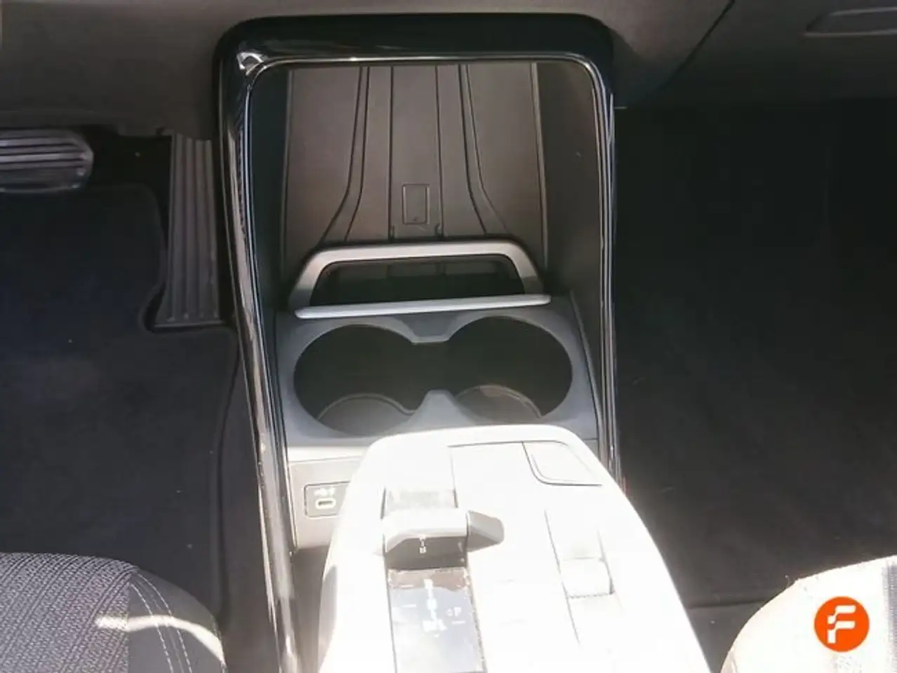 BMW 218 218i — معرض صور السيارة 17