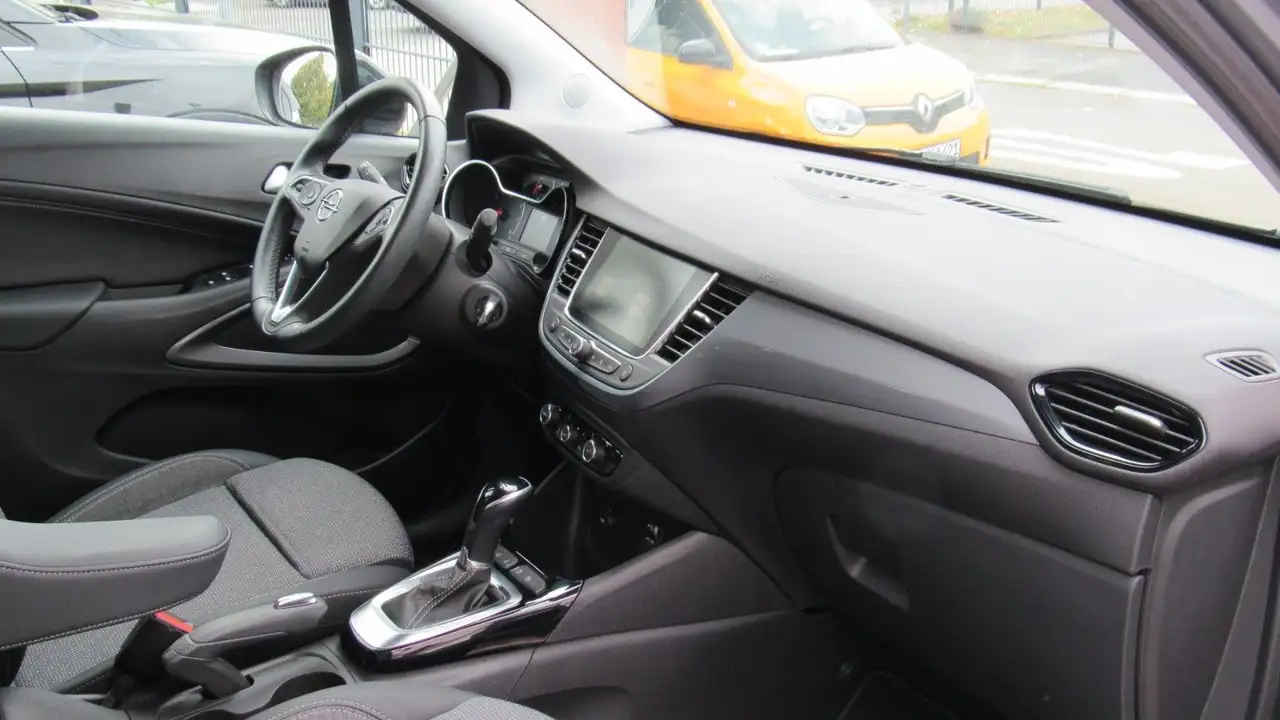 Opel Crossland X Elegance Automatik*PDC-SHZ-NAVI* — Vehicle gallery 17