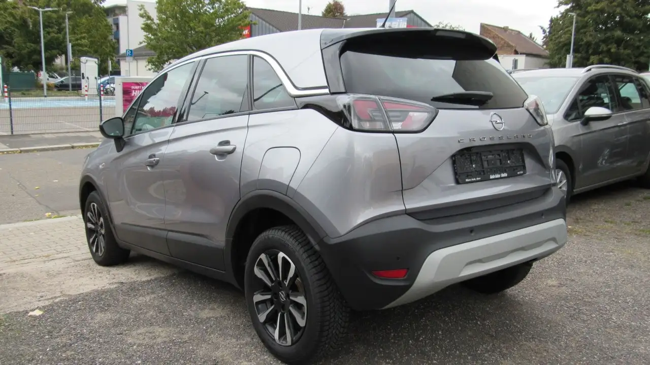 Opel Crossland X Elegance Automatik*PDC-SHZ-NAVI* — Vehicle gallery 4