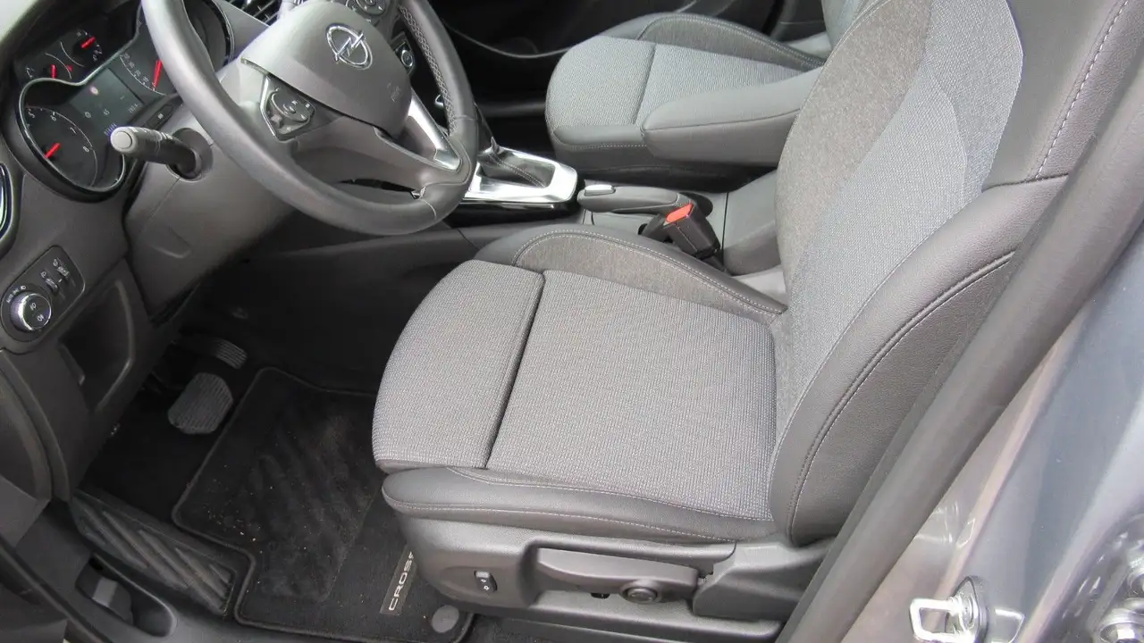 Opel Crossland X Elegance Automatik*PDC-SHZ-NAVI* — Vehicle gallery 14