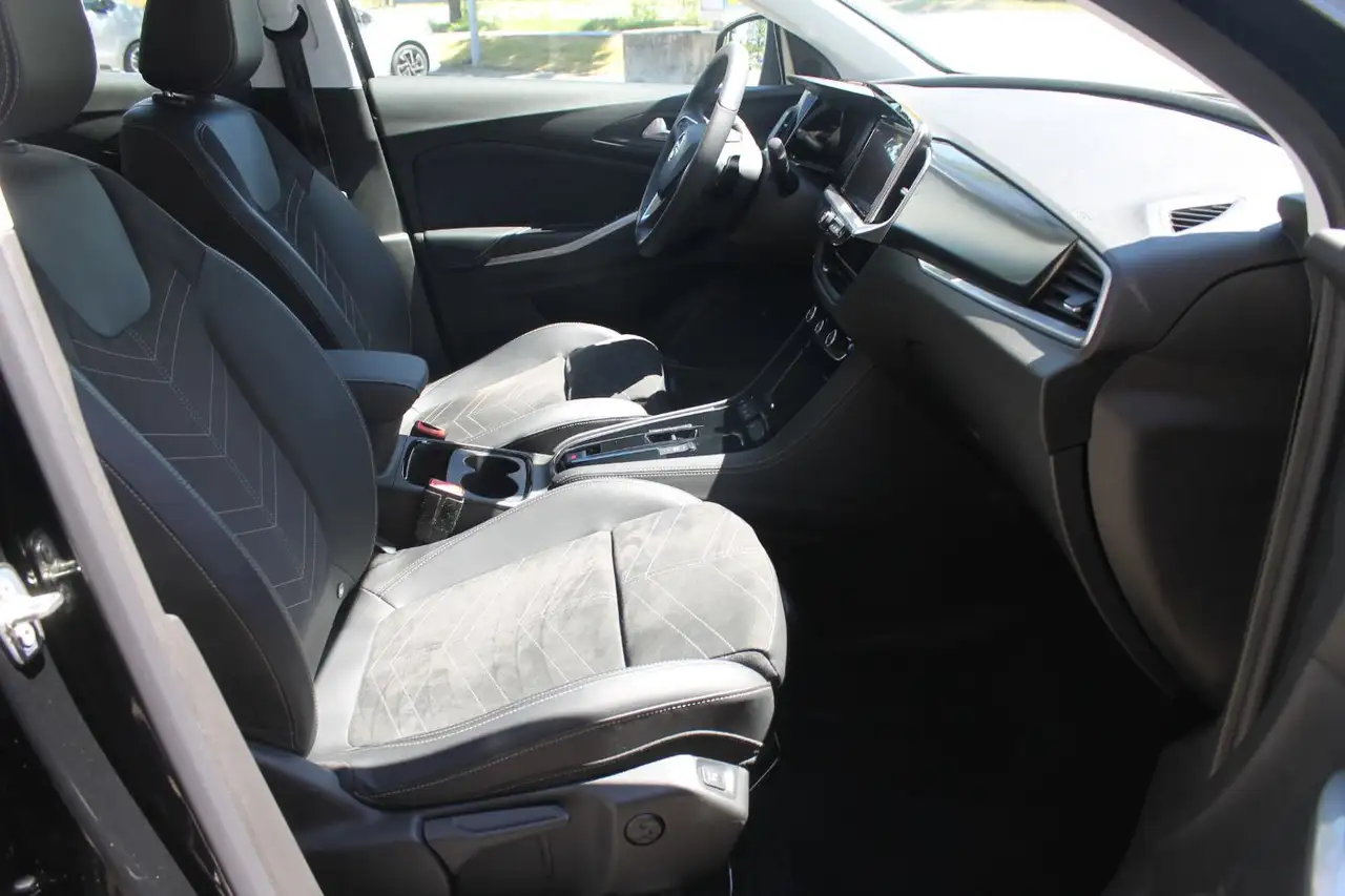 Opel Grandland GS 1.2 Turbo 48 V SHZ|AHK|PDC|LRHZ|NAVI — معرض صور السيارة 13