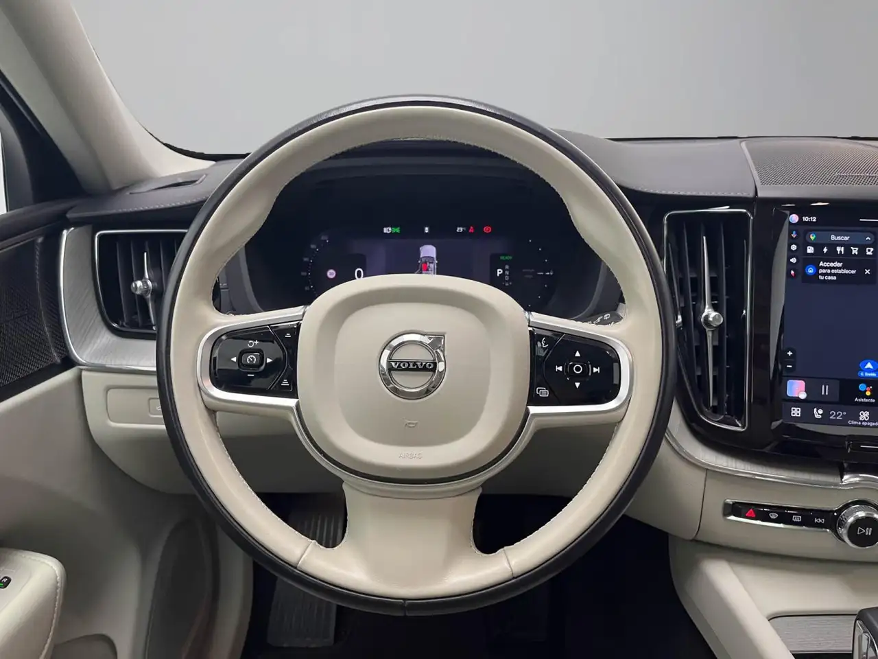 Volvo XC60 2.0 T6 AWD Recharge Ultra Dark Auto — Vehicle gallery 23