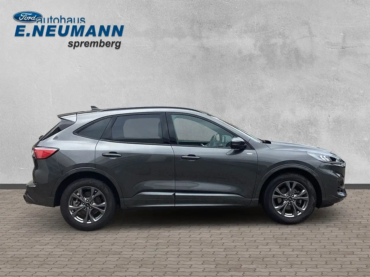 Ford Kuga ST-Line — Spremberg
