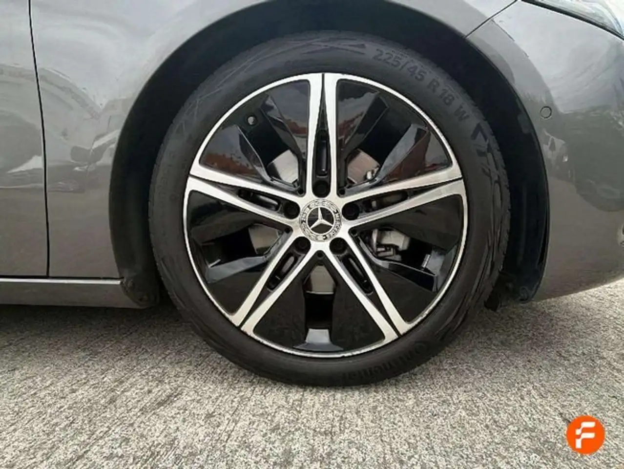 Mercedes-Benz A 180 — معرض صور السيارة 24