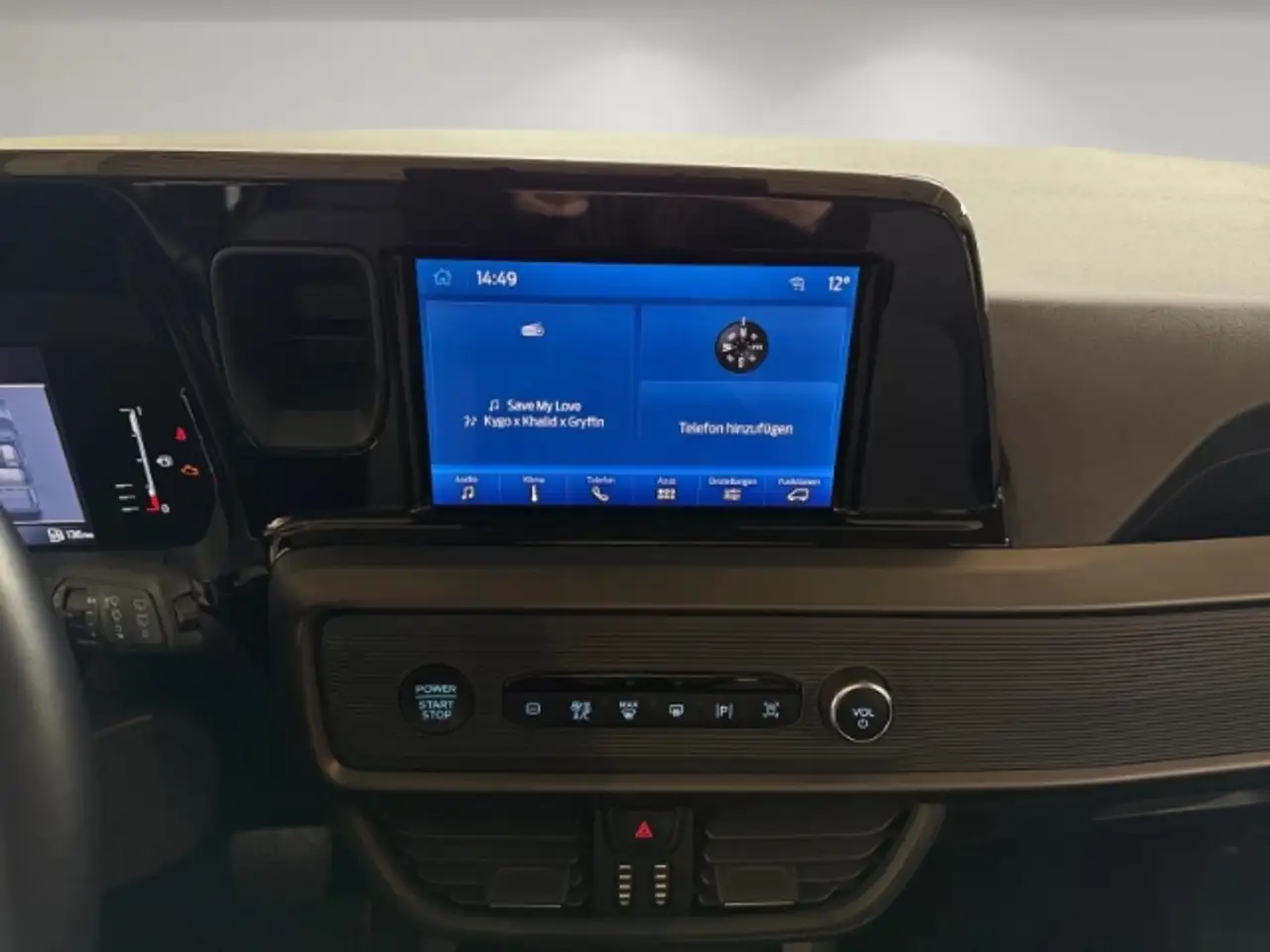 Ford Tourneo Courier 1.0 EcoBoost Titanium + Automatik + Kamera + Klima — معرض صور السيارة 9