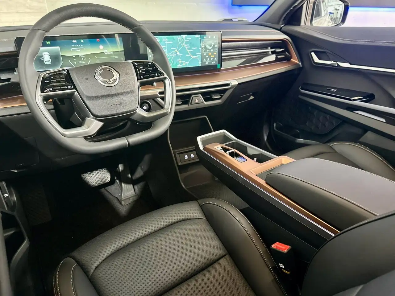 SsangYong Torres EVX Titanium*73,4kWh*360°*ACC*NEUHEIT 24* — Galerie du véhicule 12