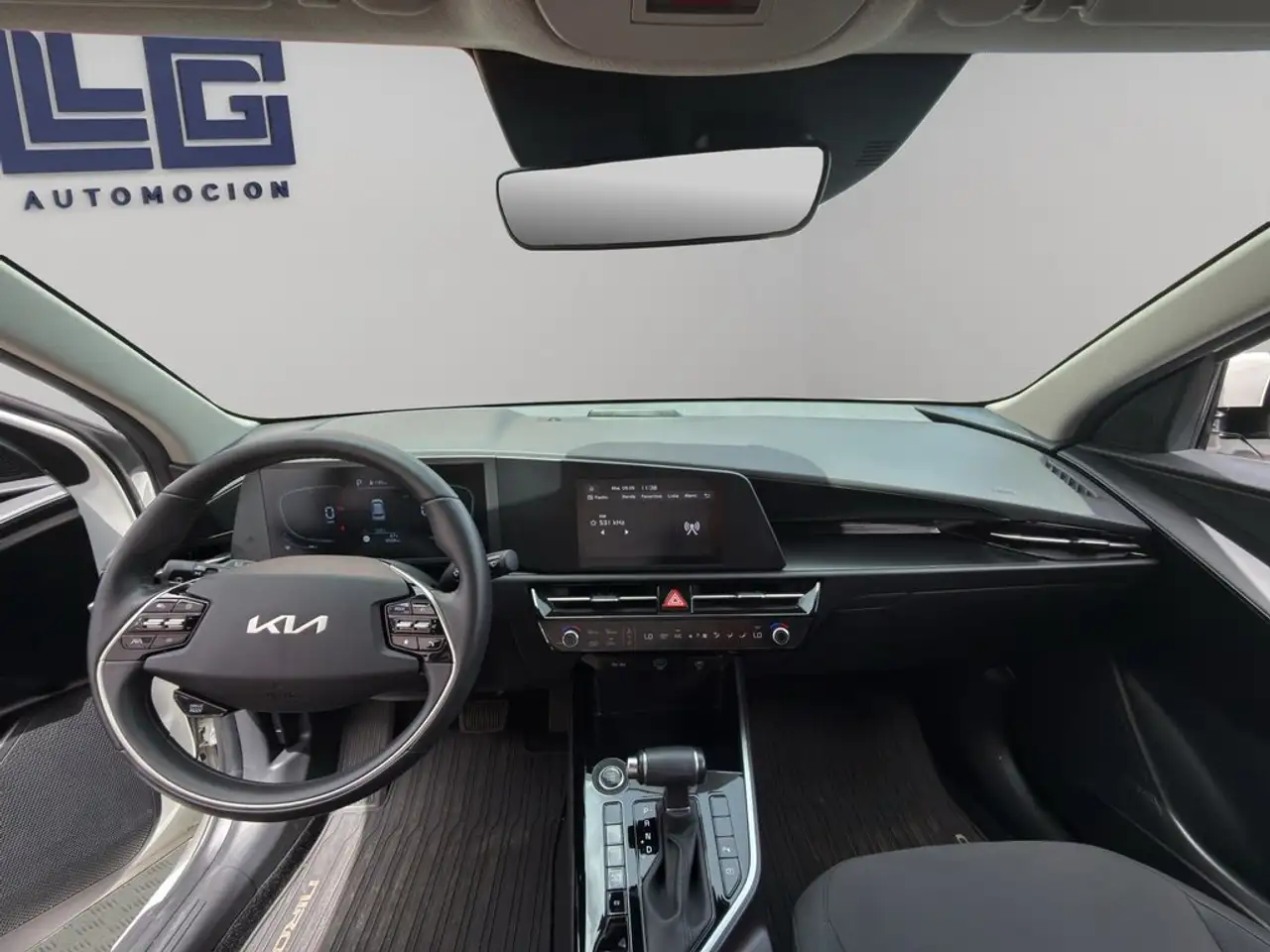 Kia Niro 1.6 GDi PHEV 126kW (171CV) Drive — معرض صور السيارة 18