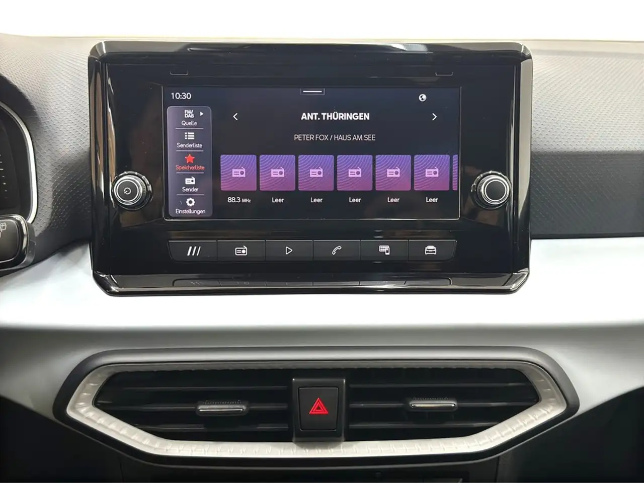 SEAT Ibiza 1.0 TSI Style LED*VIRTUAL*CARPLAY*TEMP*PDC*KAME... — Galería del vehículo 18
