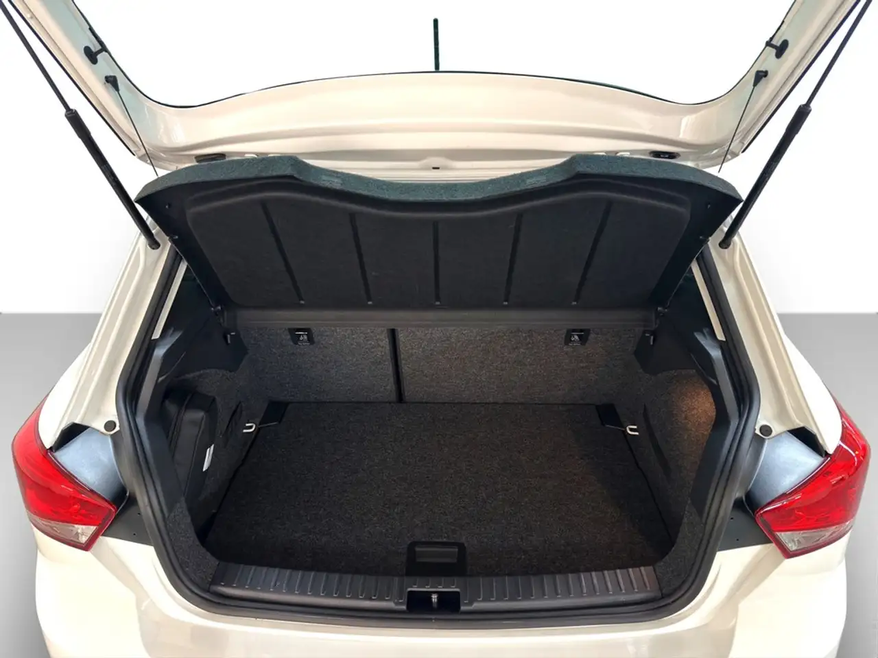 SEAT Ibiza 1.0 TSI Style LED*VIRTUAL*CARPLAY*TEMP*PDC*KAME... — Galería del vehículo 11