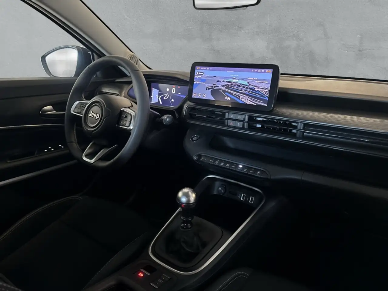 Jeep Avenger Altitude T-GDI Navi ACC Kam LED Keyless — معرض صور السيارة 13