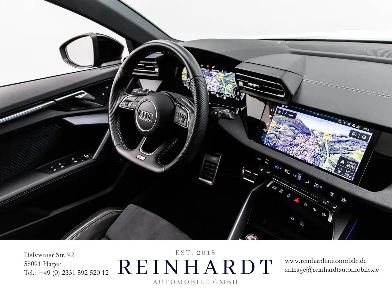 Audi S3 SPORTBACK BLACK MATRIX/ACC/PANO/SONOS/S-SITZE — Galerie du véhicule 24