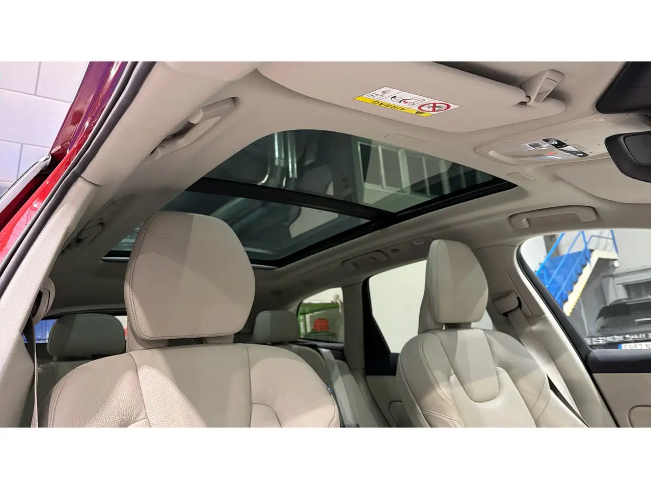 Volvo XC60 T6 Recharge Plus Bright — معرض صور السيارة 28