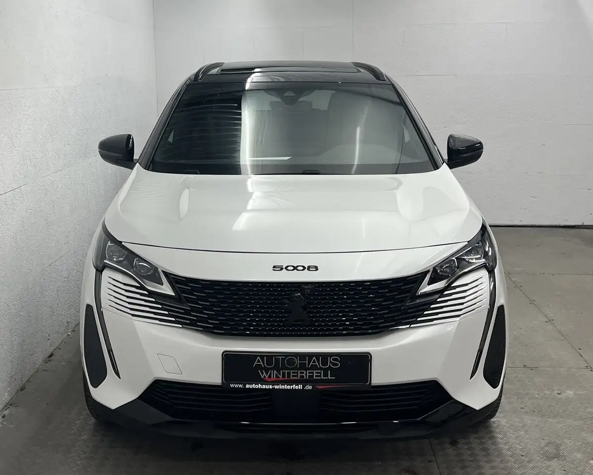 Peugeot 5008 Hybrid 136 e-DSC GT BLACK TONE 7SITZ+PANO+ — Vehicle gallery 6