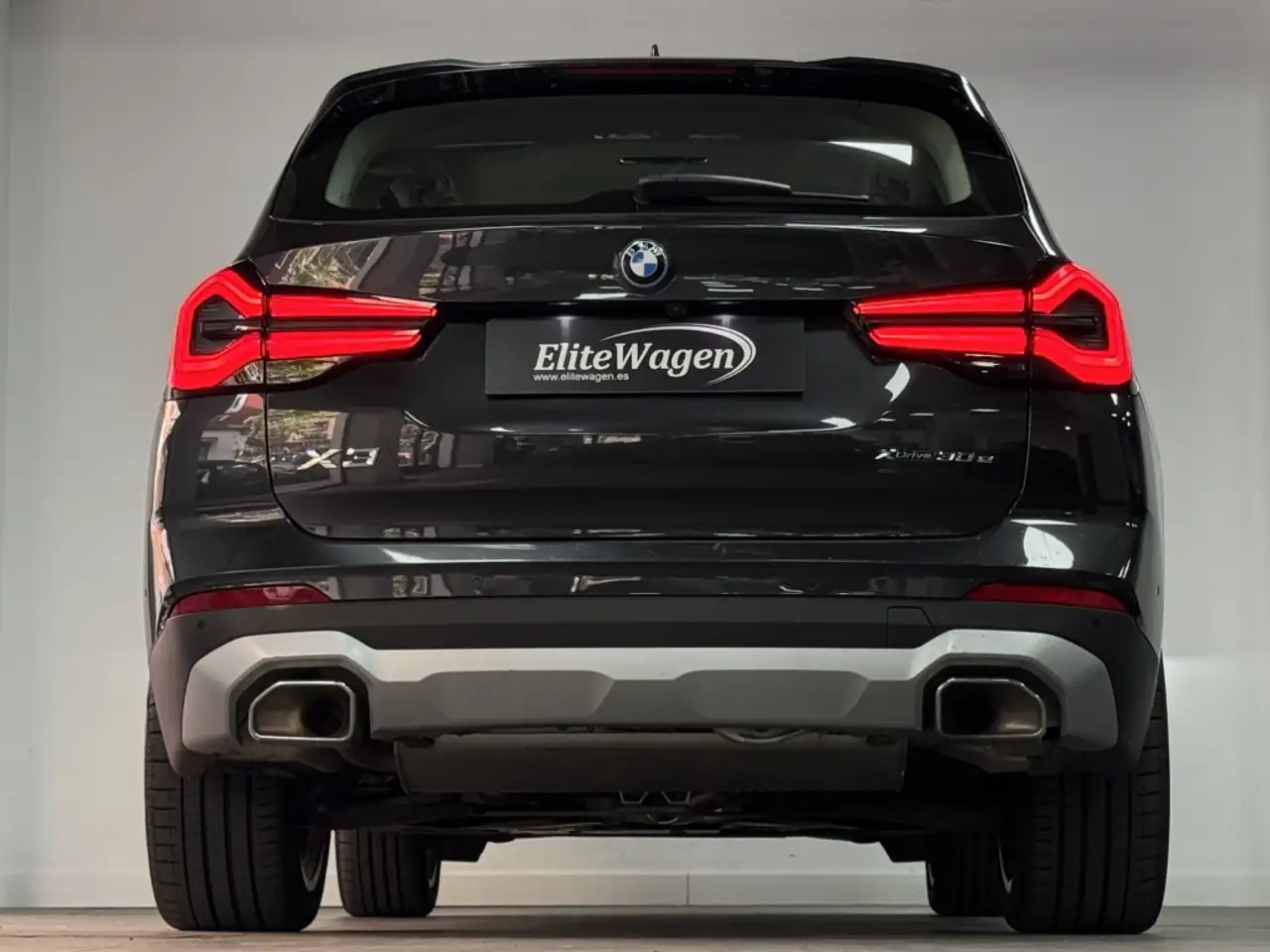 BMW X3 xDrive 30e xLine — Vehicle gallery 9