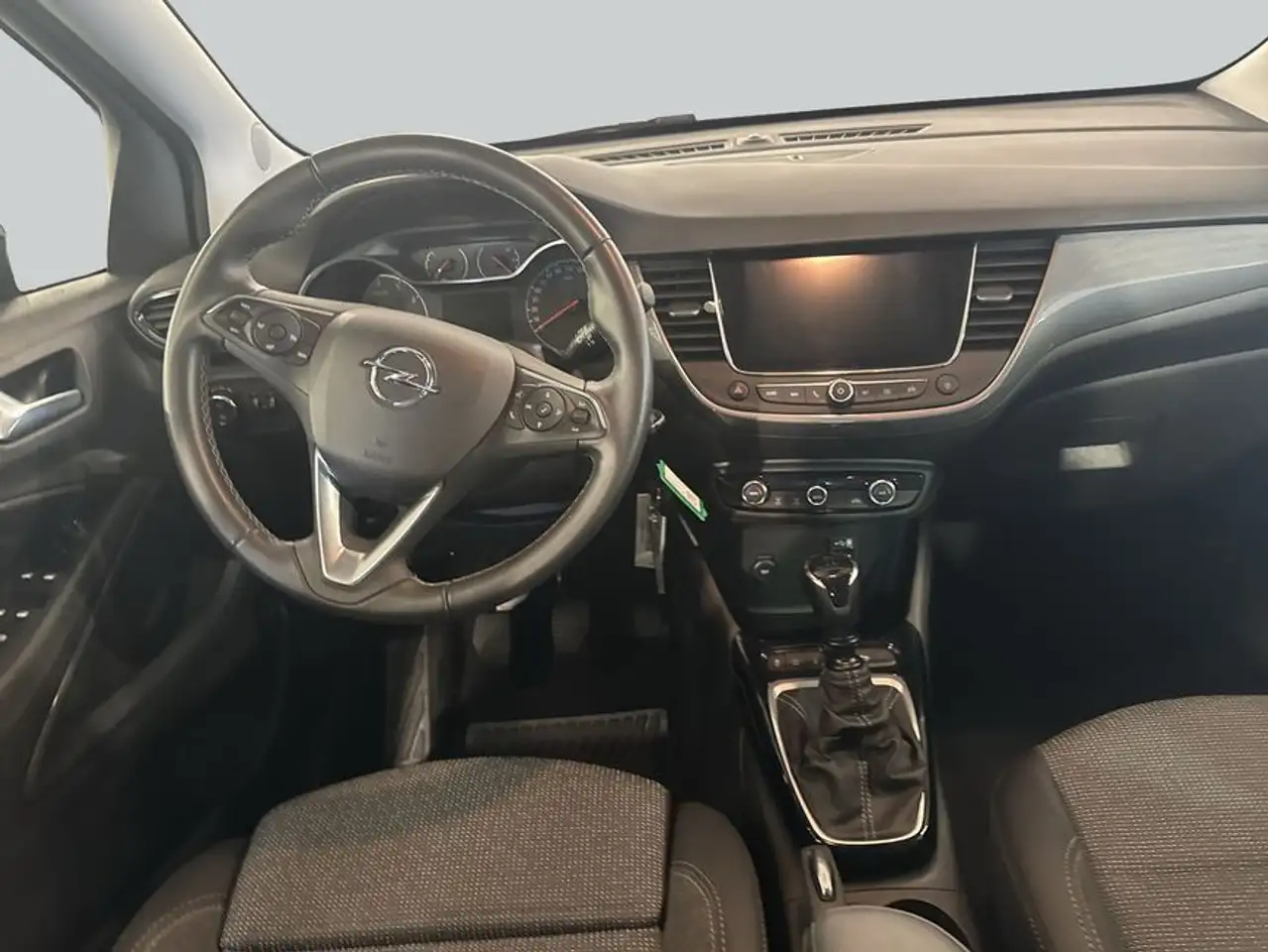 Opel Crossland Crossland 1.2 Elegance Paket — Vehicle gallery 13