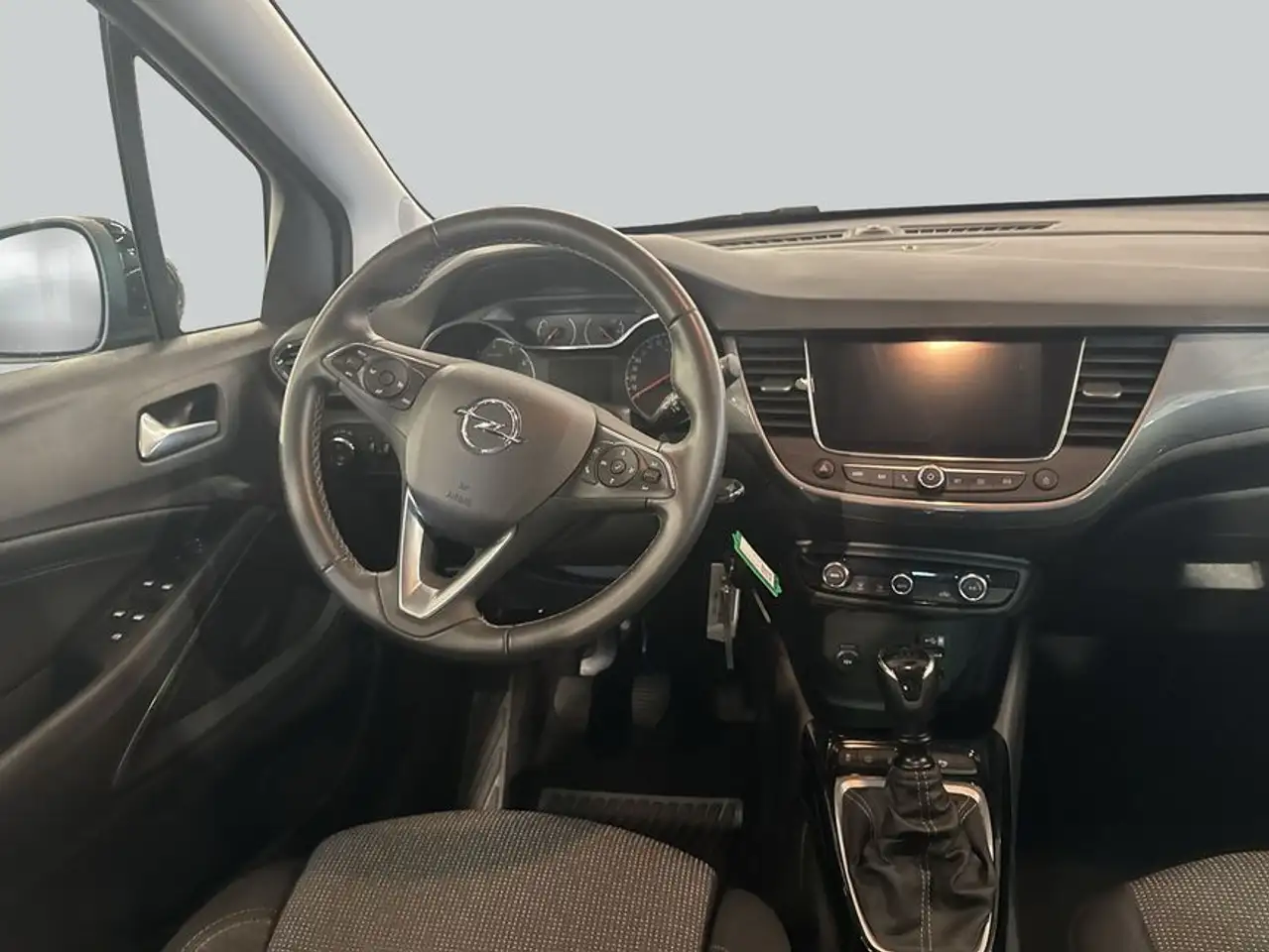 Opel Crossland Crossland 1.2 Elegance Paket — Vehicle gallery 14