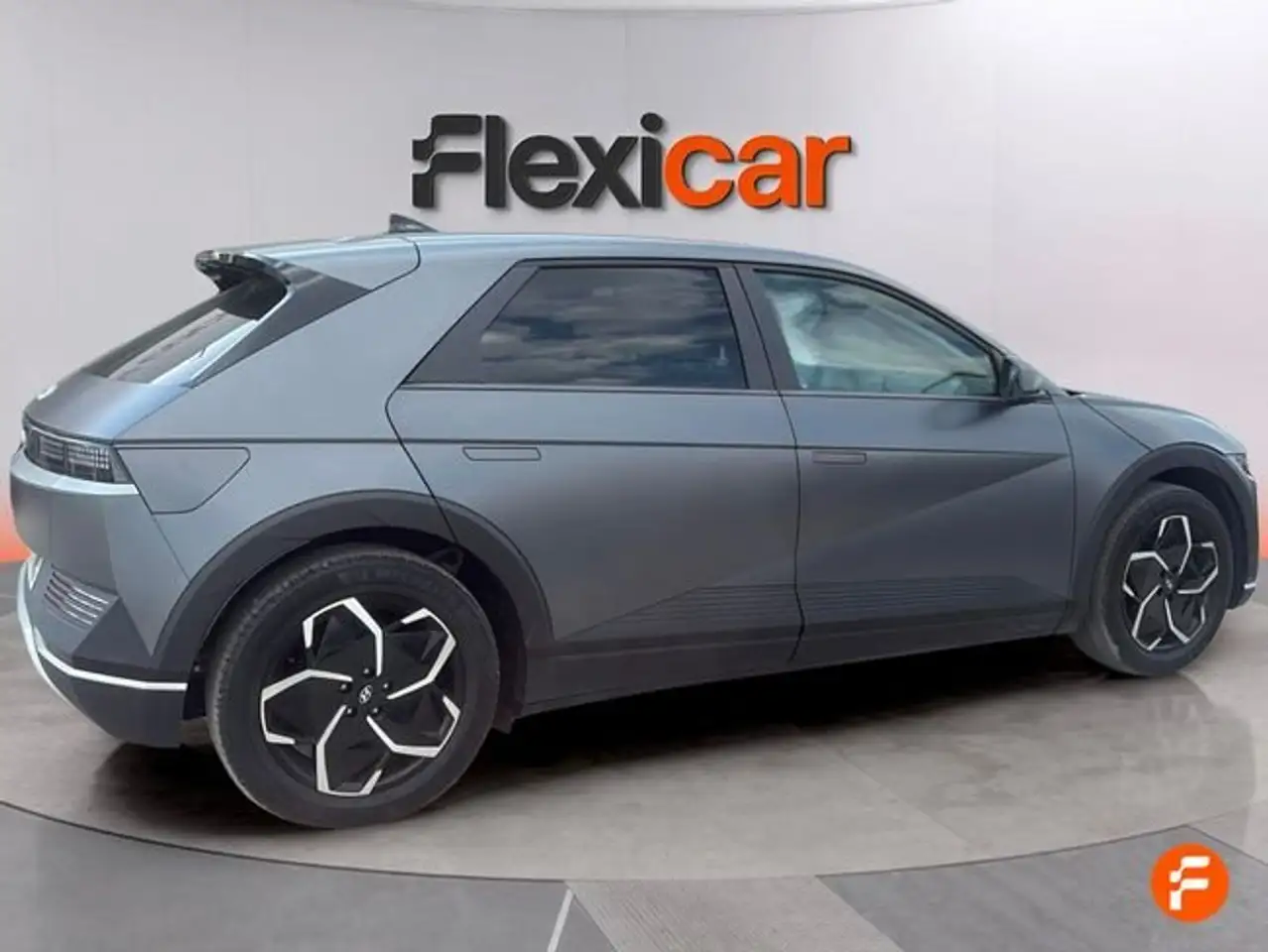 Hyundai IONIQ 5 77KWH 168KW Star RWD — معرض صور السيارة 10