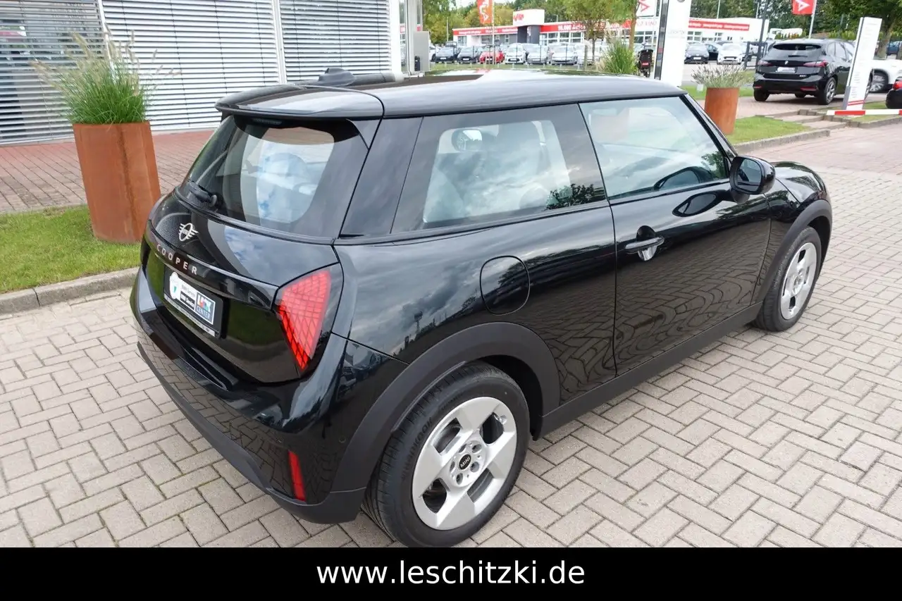 MINI Cooper MINI Cooper C Classic Trim/Automatik/LED/Navi — معرض صور السيارة 5