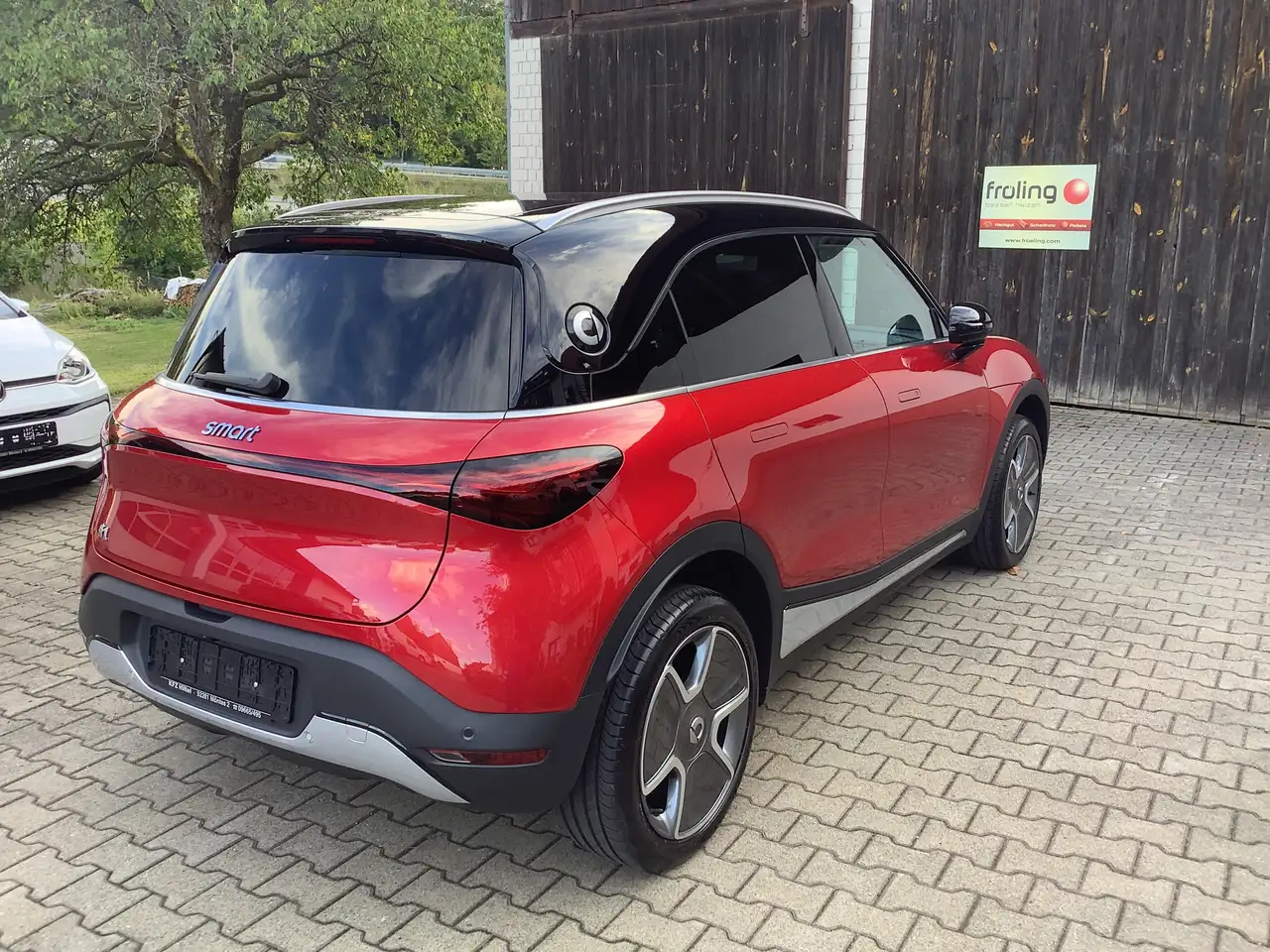 smart #1 200 kW Pro,LED,Panoramadach,RFK,Wärmepumpe,Navi,inkl.1Satz WR auf Alufelgen19'' — Vehicle gallery 4