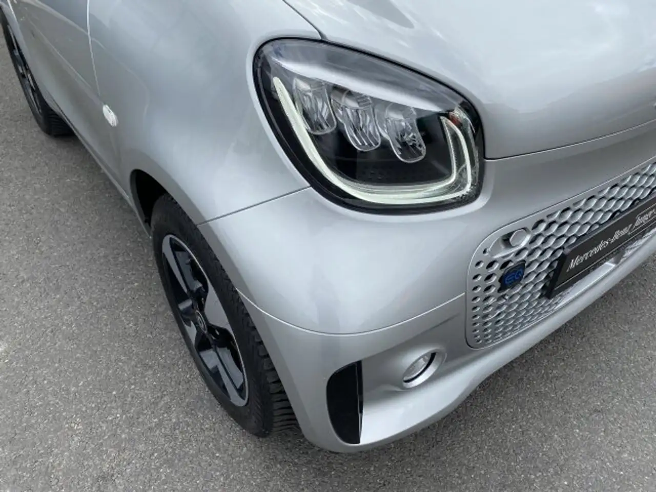 smart forTwo smart EQ fortwo Exclusive LED Panorama Kamera... — معرض صور السيارة 21