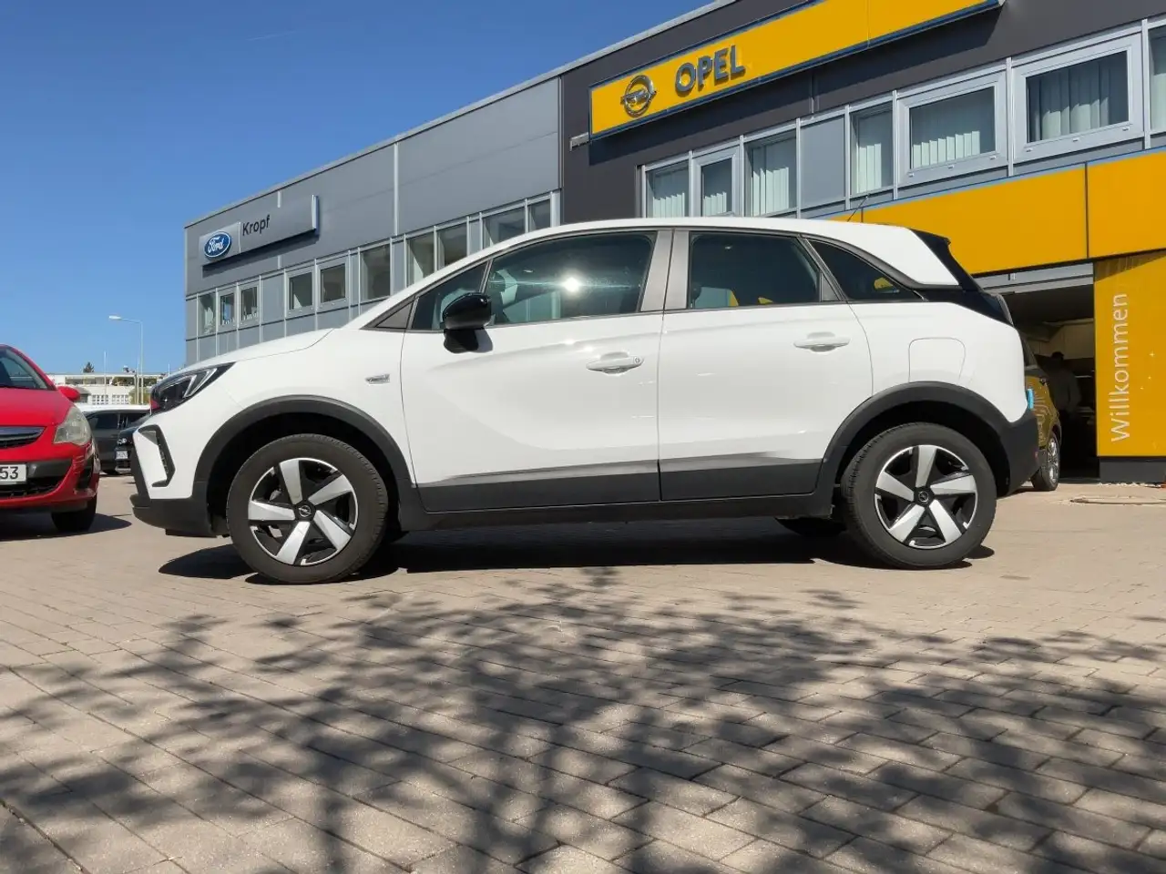 Opel Crossland 1.2 Turbo Enjoy LED+SHZ+Fernlichtass. — معرض صور السيارة 3