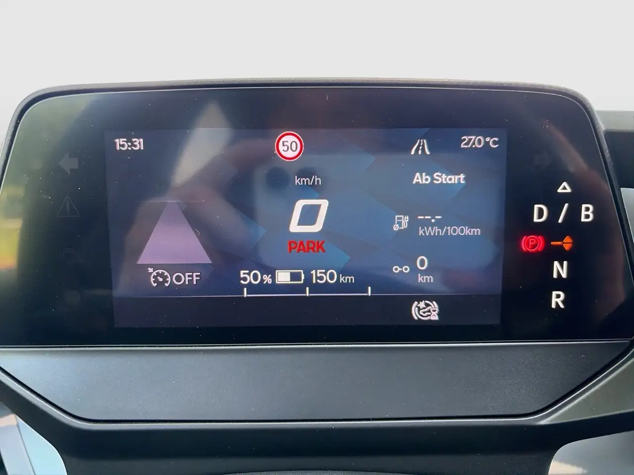 CUPRA Born EDITION DYNAMIC CAM ACC LM19 NAVI SITZHEIZ. — Vehicle gallery 19