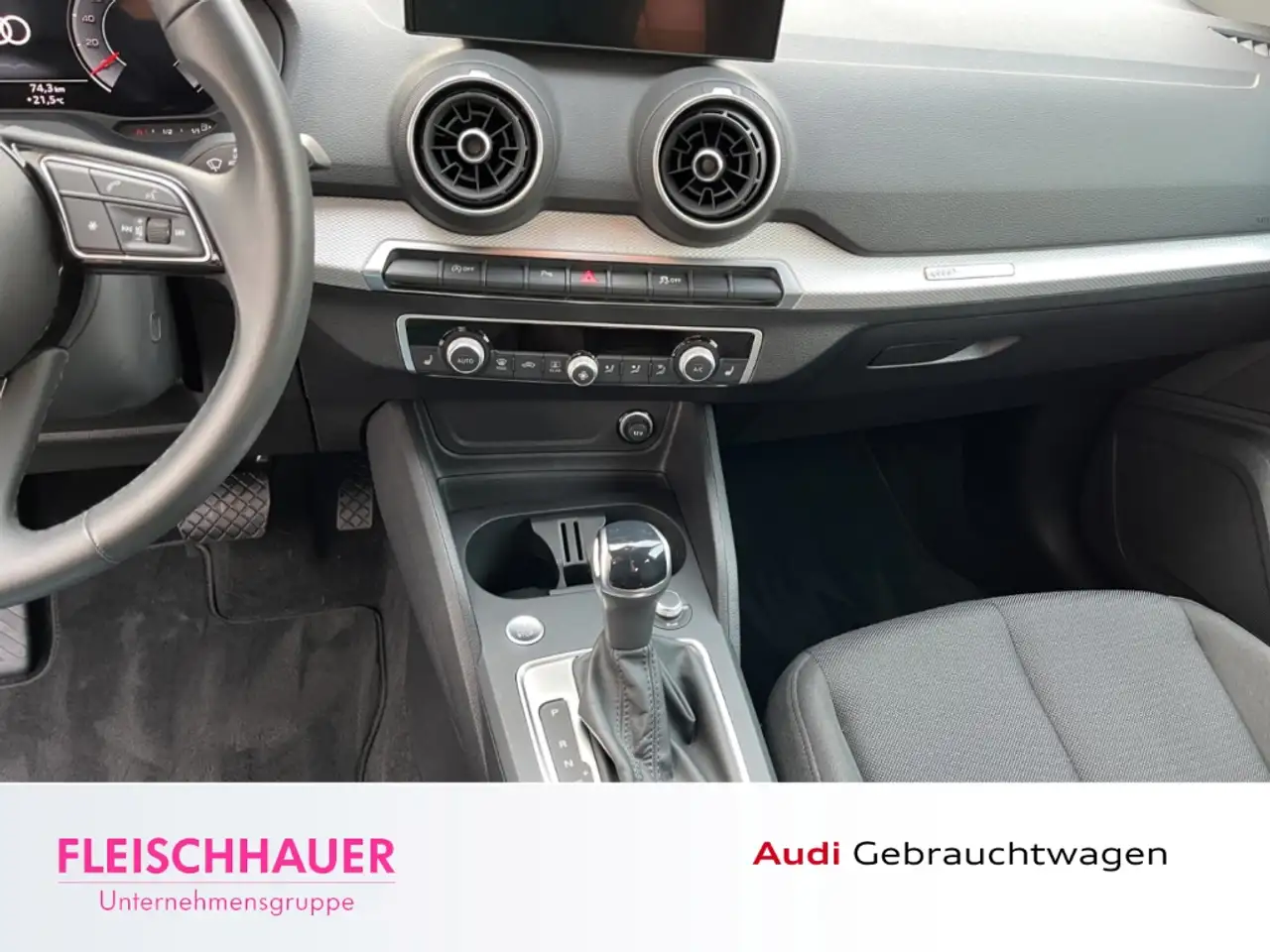 Audi Q2 35 TFSI advanced 1.5 DSG+SHZ+KLIMAAUT+LED — Vehicle gallery 15
