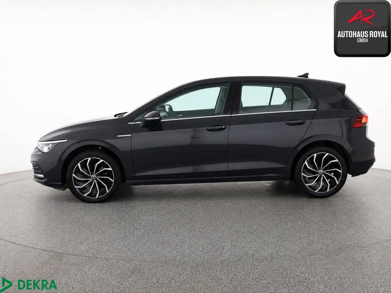 Volkswagen Golf VIII 2.0 TSI STYLE MASSAGE,MEMORY,ACC,1.HD — Galerie du véhicule 2