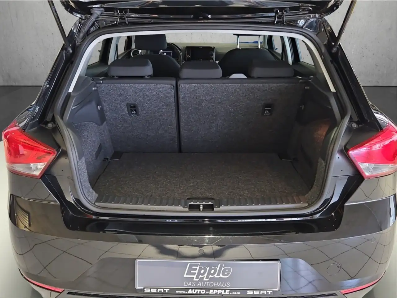 SEAT Ibiza Style TSI 1.0 Digitales Cockpit LED Mehrzonenklima — Galería del vehículo 8