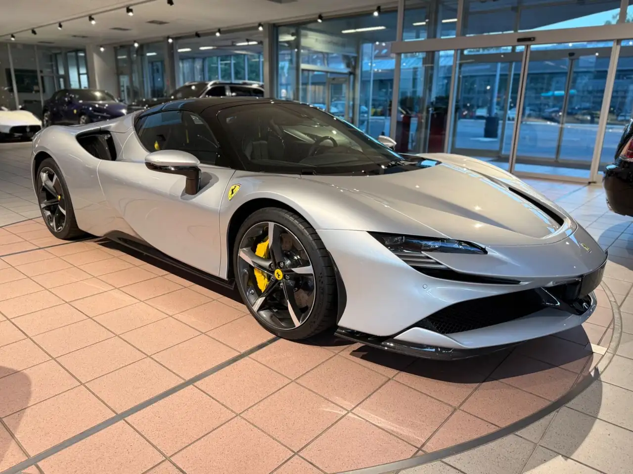 Ferrari Sonstige SF90 FULL-CARBON/LIFT/JBL/ — Vehicle gallery 2