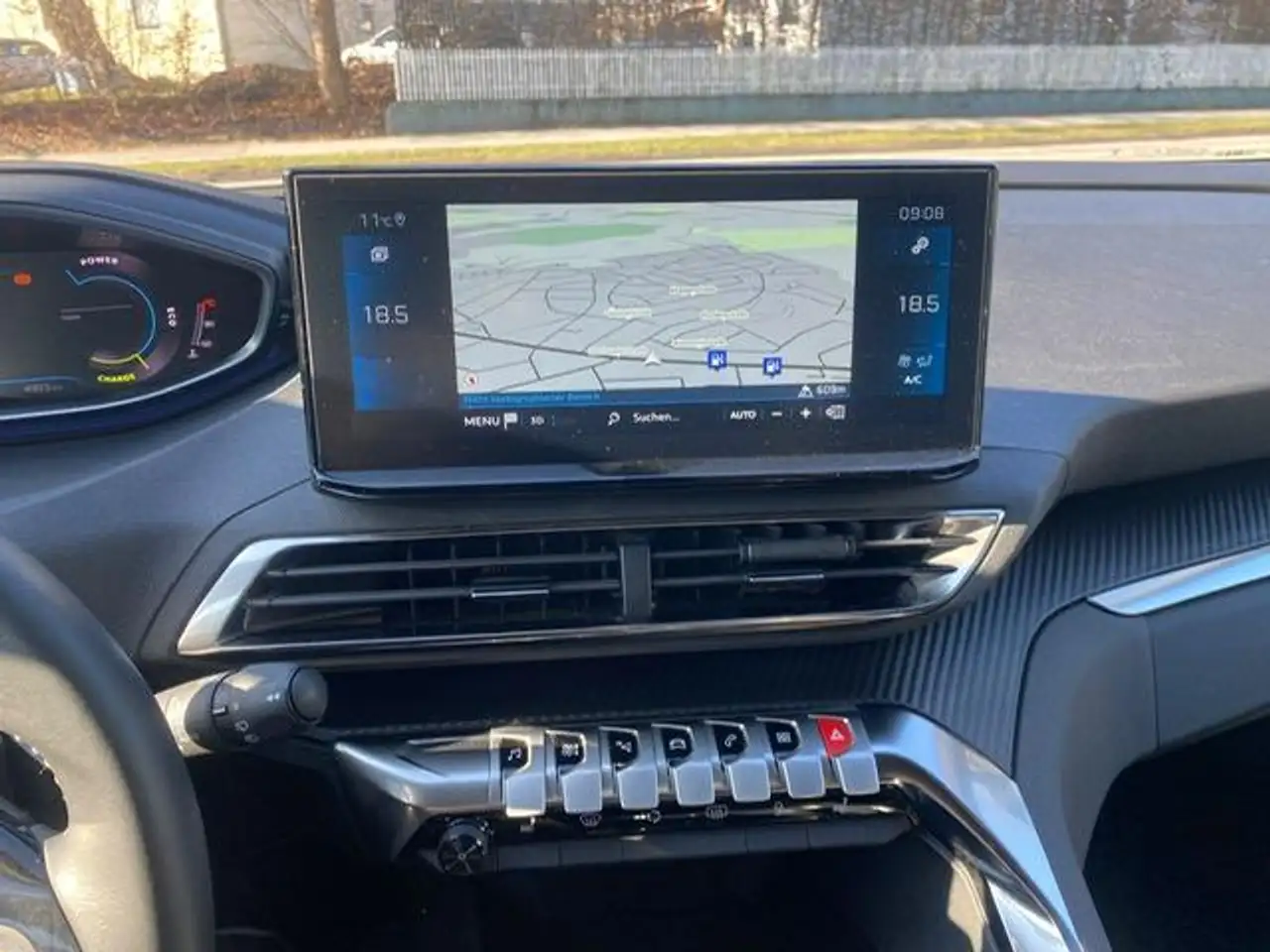 Peugeot 3008 Active Pack 1.2 Hybrid 136 — Vehicle gallery 12